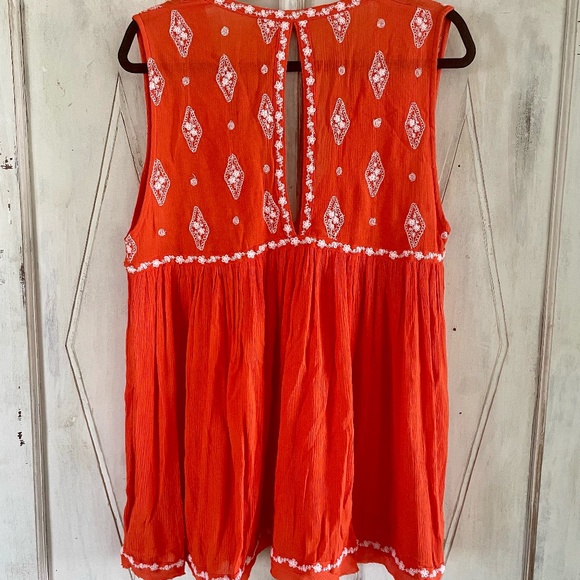 Free People Boho Embroidered Tunic Top - Picture 2 of 3
